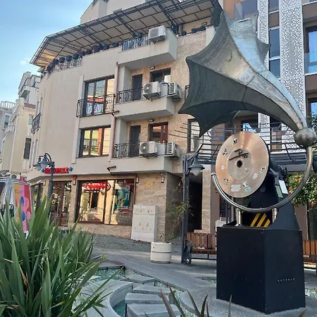 Апартаменты Marrone On Bogoridi *